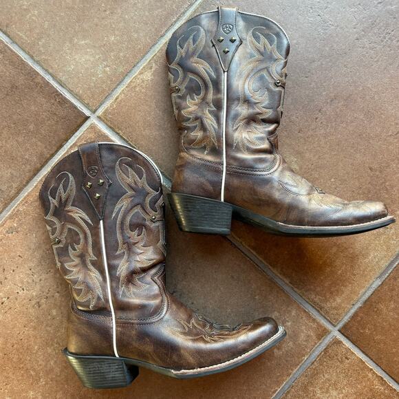 Ariat Womens "Legend Spirit" Square Toe Studs and Crosses Western Boots size 8 - Picture 11 of 16